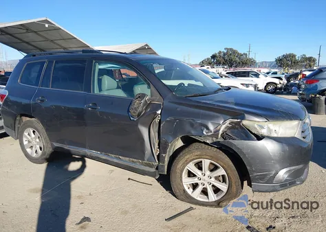 2011 Toyota Highlander Se V6 из США, поврежденный, VIN 5TDBK3EH1BS073977